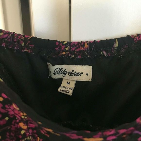 Women Top - Picture 5 of 5